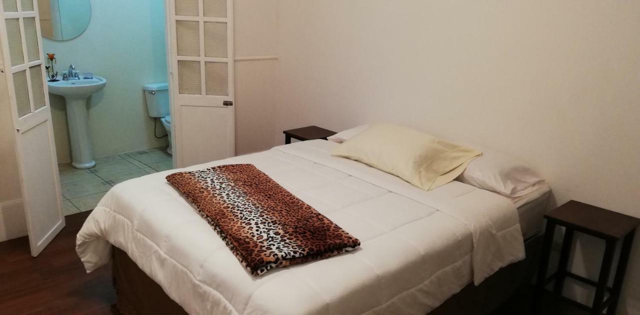 Casa Mayela Guest House San José Eksteriør billede